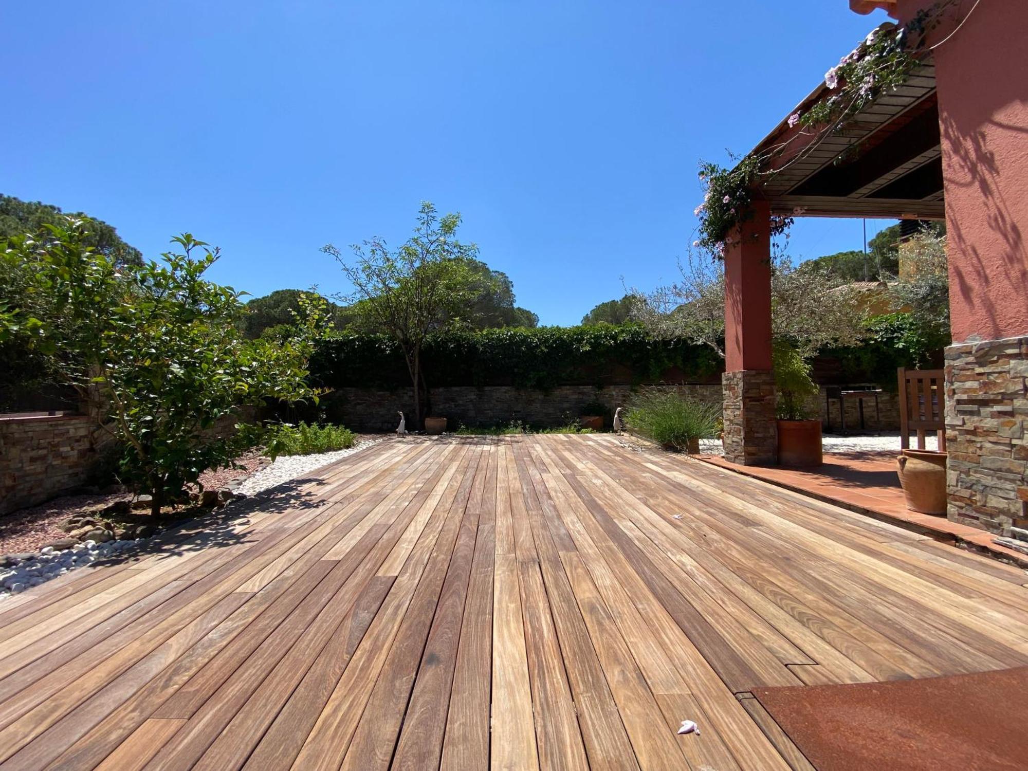 Casa Ras Villa Montras Exterior photo